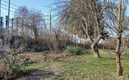 Garten in KGA „Stiller Winkel“ abzugeben